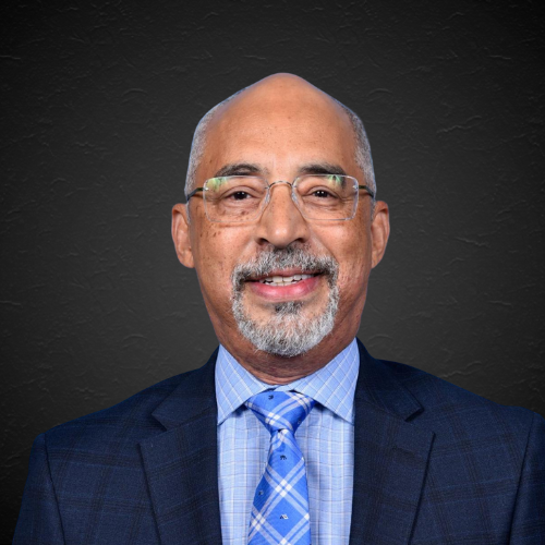 Headshot of Larry Thompson, security leadership executive and member of the Nisos Board of Advisors.